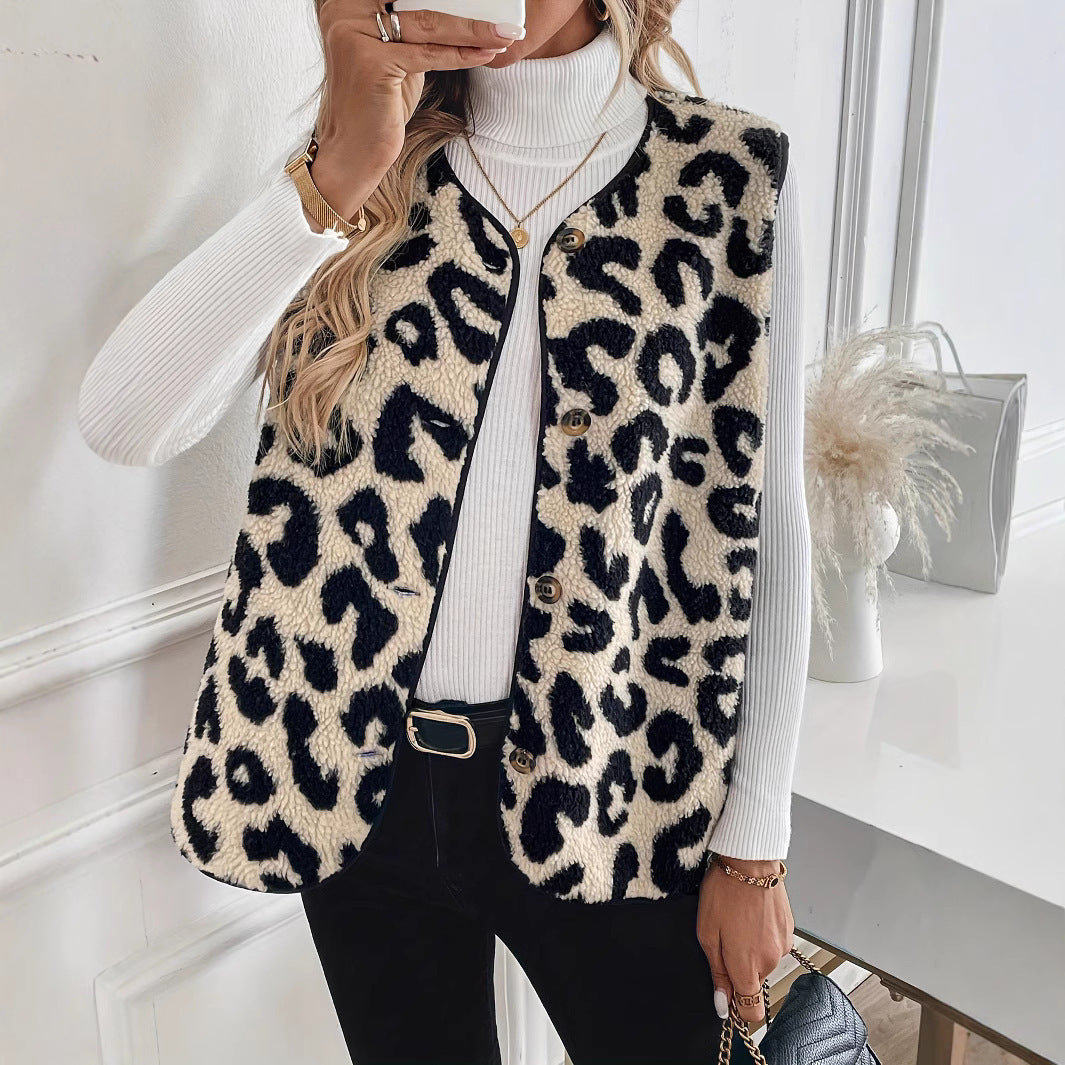 Ladies non-padded teddy vest with leopard print, button placket and quilted inserts Mune Fashion