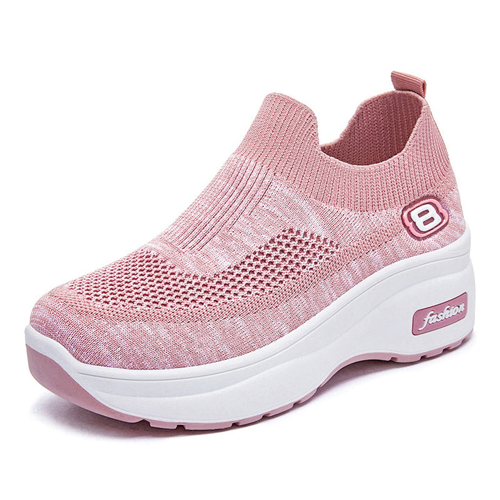 Women's breathable knitted sneakers with platform sole and elastic sock construction Mune Fashion