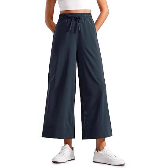 Women's wide culotte pants with elastic waistband, drawstring and side slits Mune Fashion