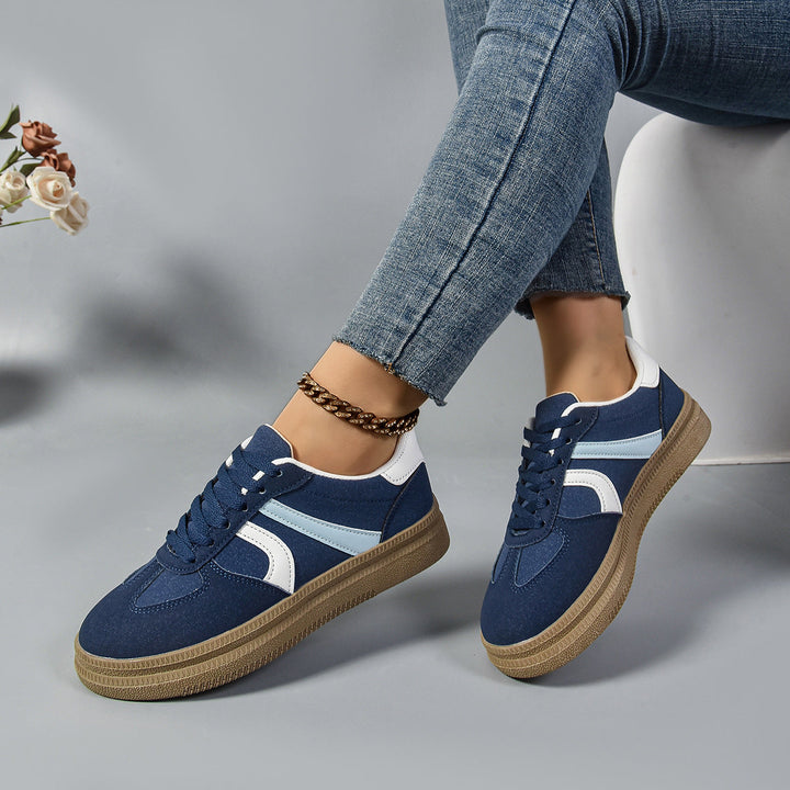 Women's sneaker with stylish upper material and non-slip sole Mune Fashion
