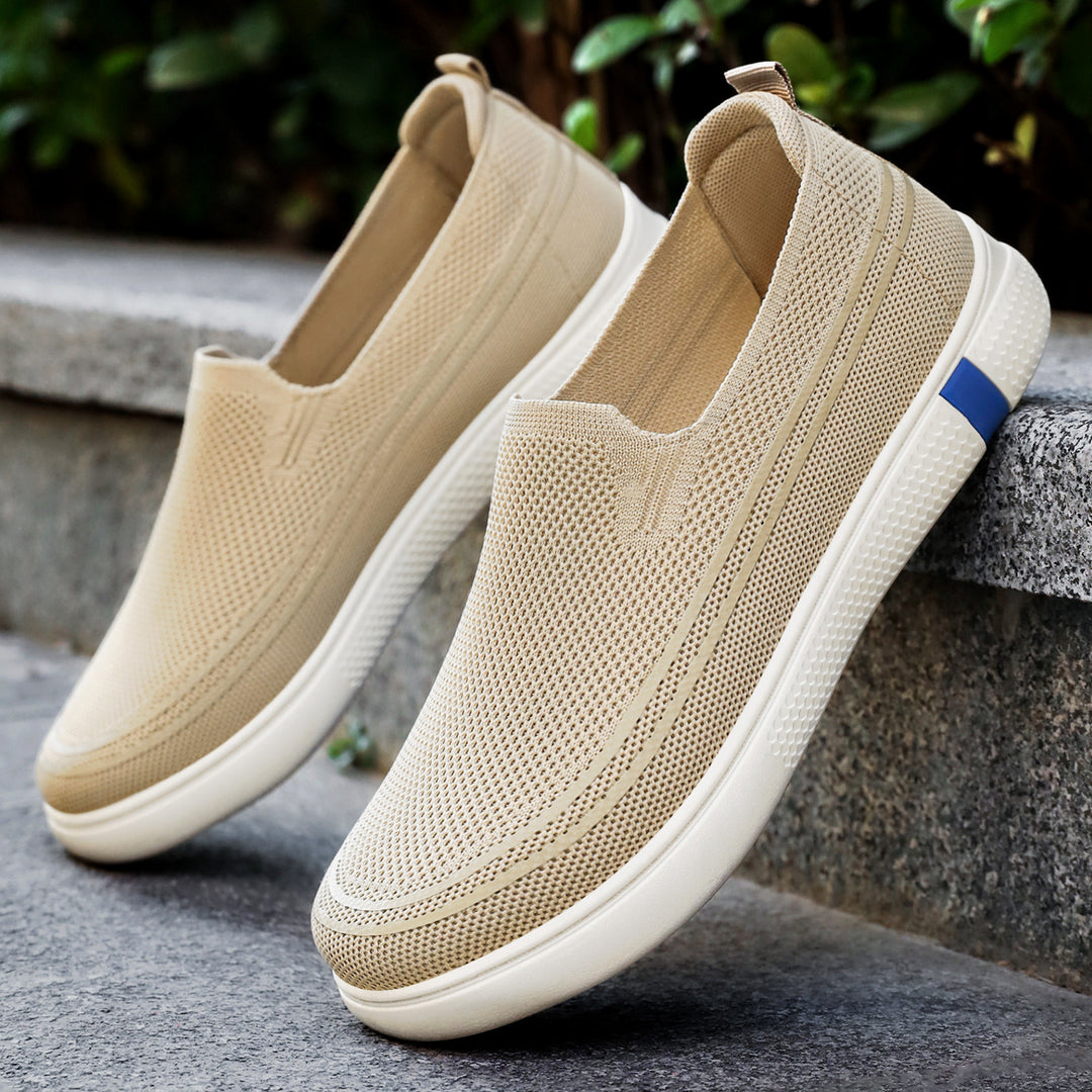 Men's seamless knit slip-on casual sneaker with breathable 3D mesh and shock-absorbing EVA flex sole Mune Fashion