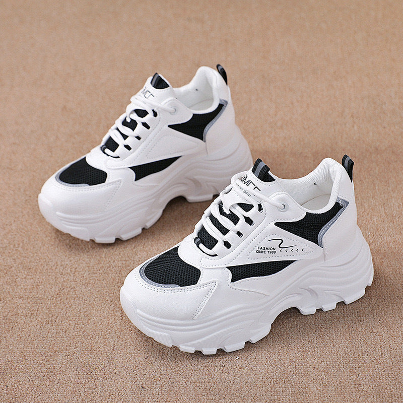 Women's Chunky Sneakers with breathable surface texture and cushioning comfort Mune Fashion