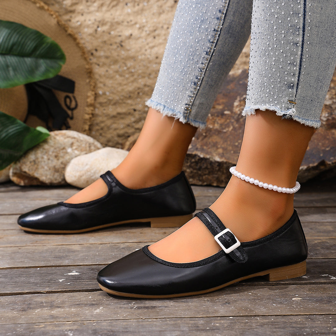 Women Classic Mary-Jane Ballet Flats with Adjustable Strap and Low Block Heel Mune Fashion
