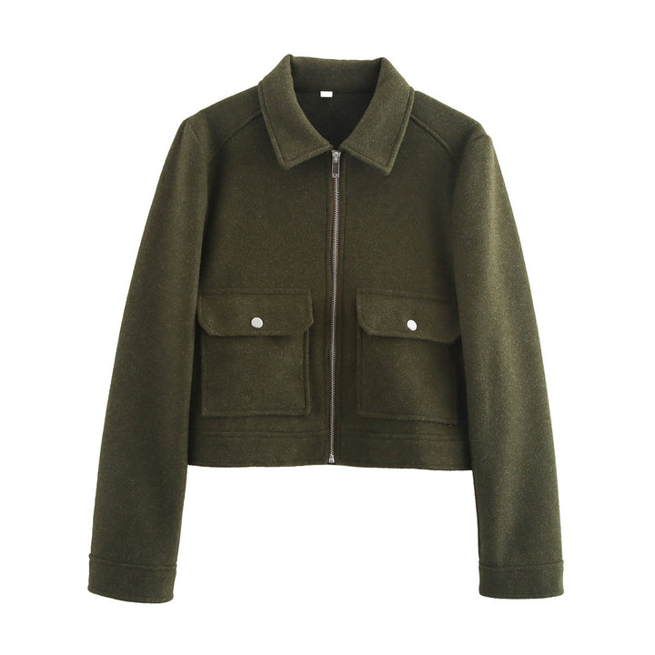 Women short cut wool mix jacket with shirt collar, zipper and patch flap pockets Mune Fashion