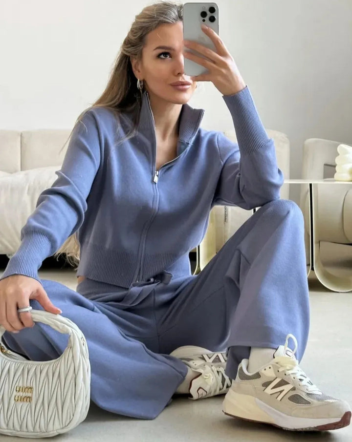 Women knitted loungewear two-piece with short zip cardigan and wide high waist pant leg Mune Fashion