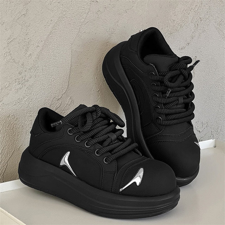 Women's Comfortable Sneakers with Robust Upper Material and Cushioned Sole Mune Fashion
