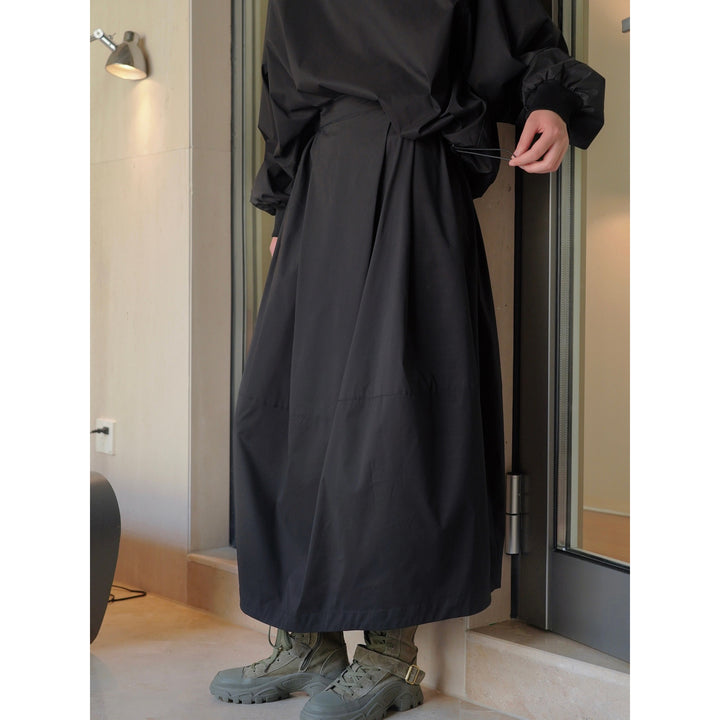 Women Longer Oversize Raincoat with concealed snap button placket and side pockets Mune Fashion