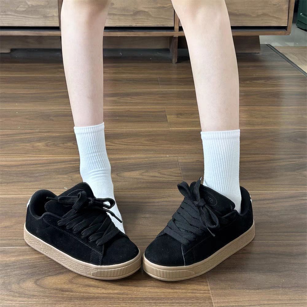 Ladies sporty sneakers made of high-quality suede with non-slip sole Mune Fashion