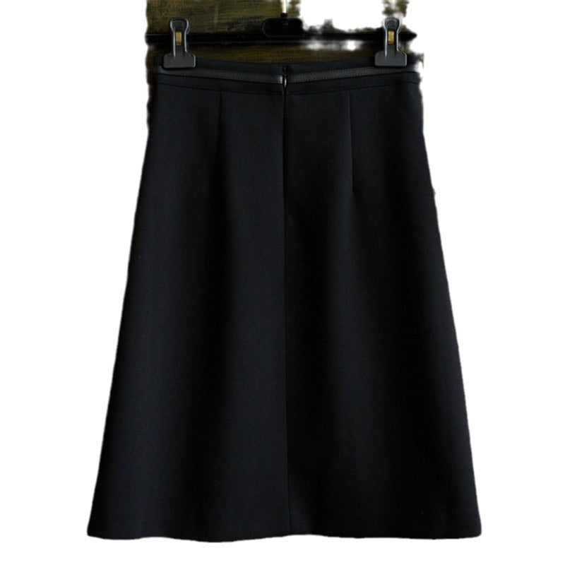 Women's midi skirt with swinging design and waist belt Mune Fashion