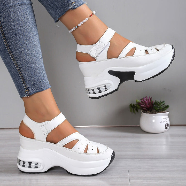 Damen Keil-Sandalen mit luftgepolsterter Sohle und Klettverschluss Mune Fashion
