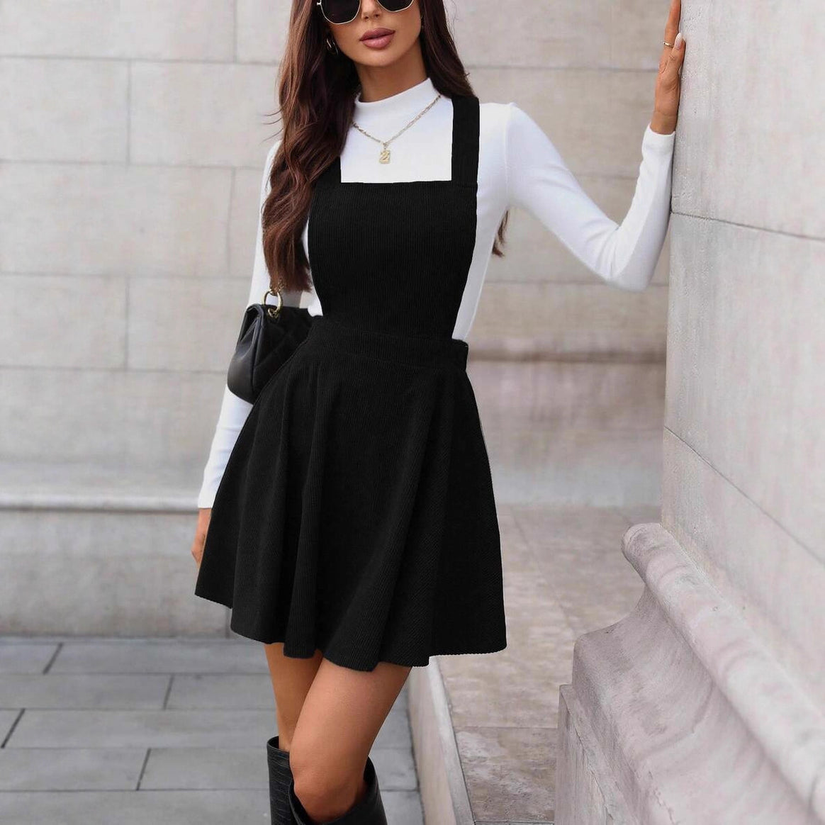 Ladies short flared dungaree dress made of corduroy with square bib Mune Fashion