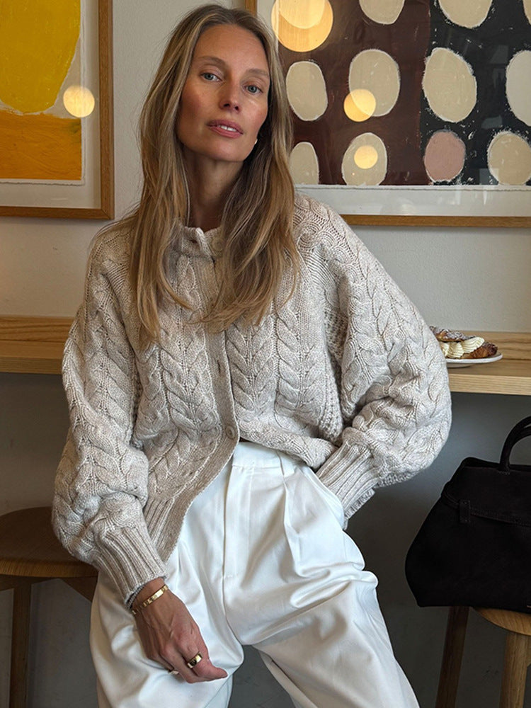 Women Chunky Knit Cable Pattern Cardigan with Balloon Sleeves Mune Fashion