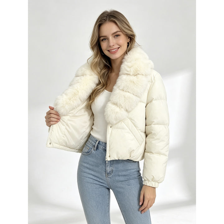 Women's cropped padded jacket with extra voluminous faux fur shawl collar and elastic cuffs Mune Fashion