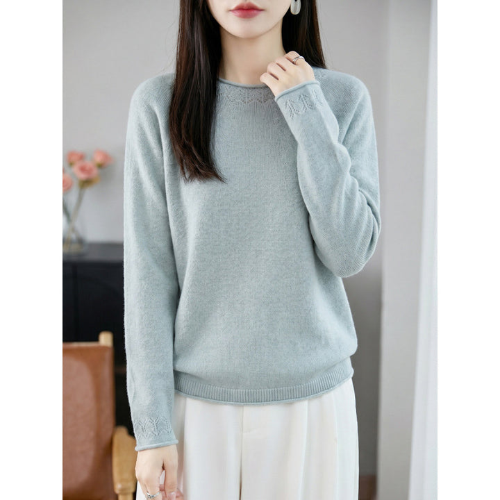 Women Lightweight Fine Knit Round Neck Sweater with Openwork Detail and Casual Silhouette Mune Fashion