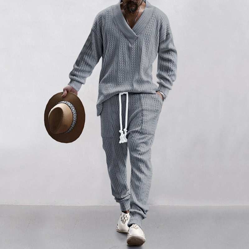 Men's knitted lounge set with V-neck, cable structure and drawstring jogging pants Mune Fashion