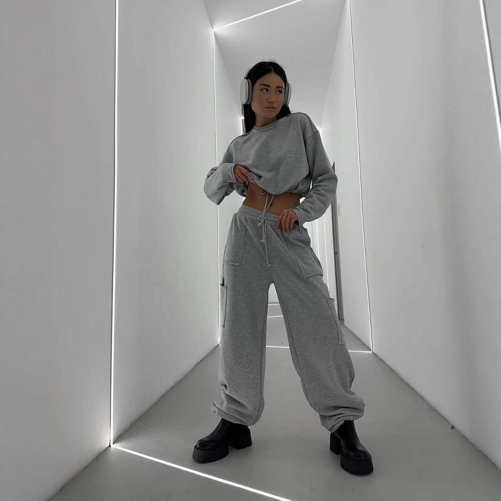 Women's Short Drawstring Sweatshirt with Ribbed Hem and Casual High-Waist Jogging Pants Mune Fashion