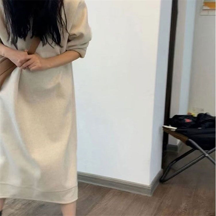 Women's Long Oversized Hoodie Sweat Dress with Side Pockets and Casual Maxi Silhouette Mune Fashion