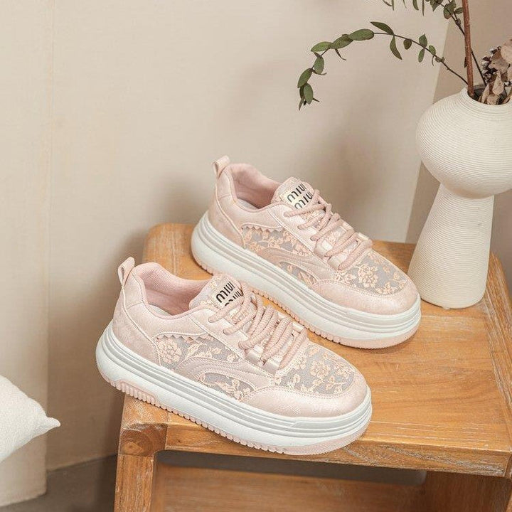 Women's sneakers with delicate floral pattern and padded sole Mune Fashion