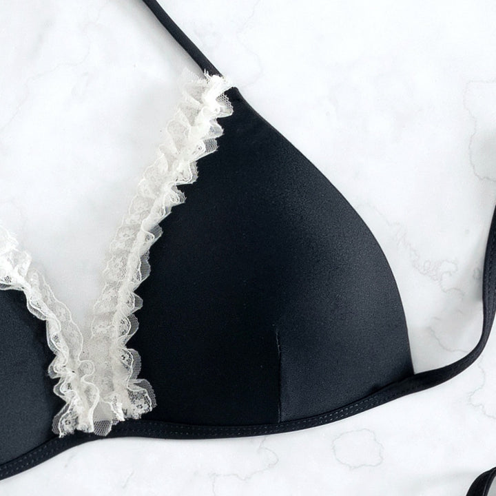 Women Triangle Bikini in Elegant Lace Design Mune Fashion