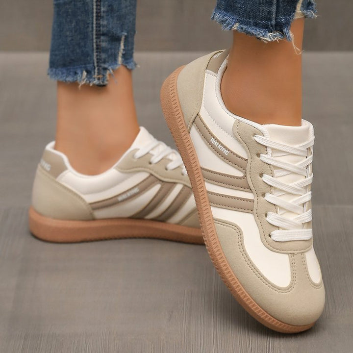 Damen Retro-Sneaker mit Veloursleder-Optik, gepolstertem Komfortfußbett und profilierter Gummilaufsohle Mune Fashion