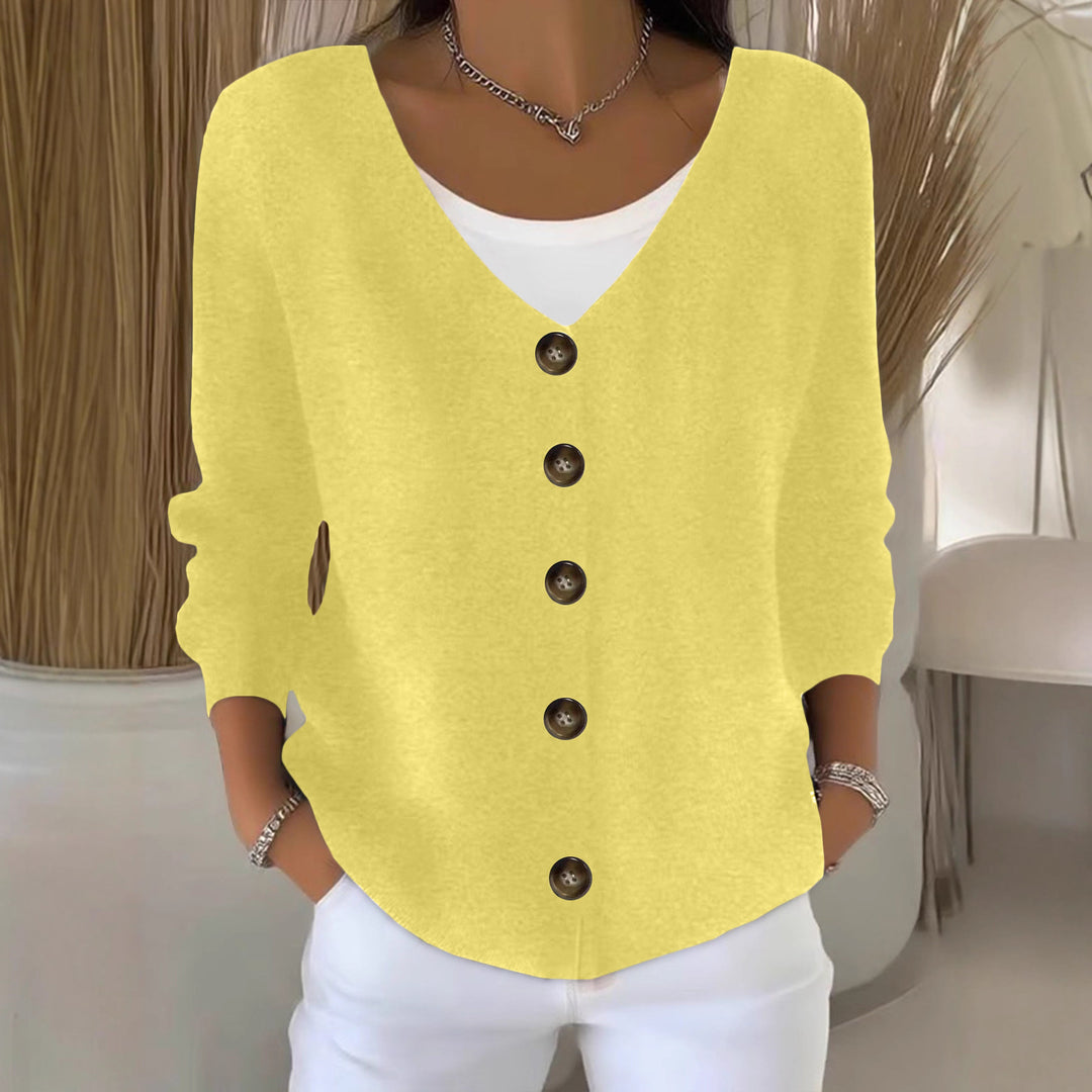 Women Loose V-Neck Fine Knit Cardigan with Wooden Button Placket Mune Fashion