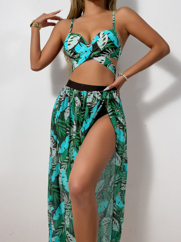 Ladies' two-piece swimwear with high leg cut and floral design Mune Fashion