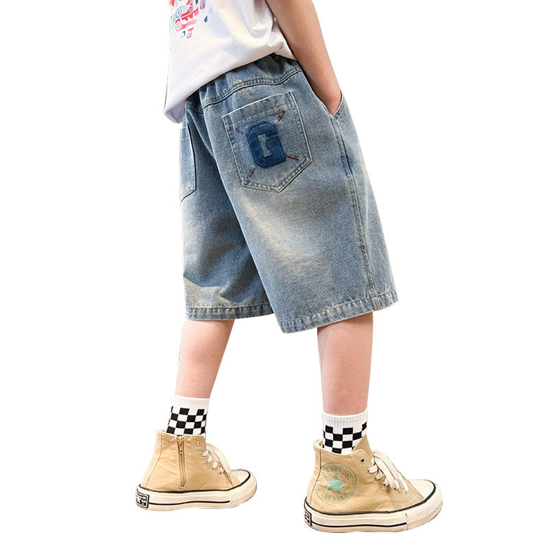 Boys casual denim shorts with creative appliqués Mune Fashion