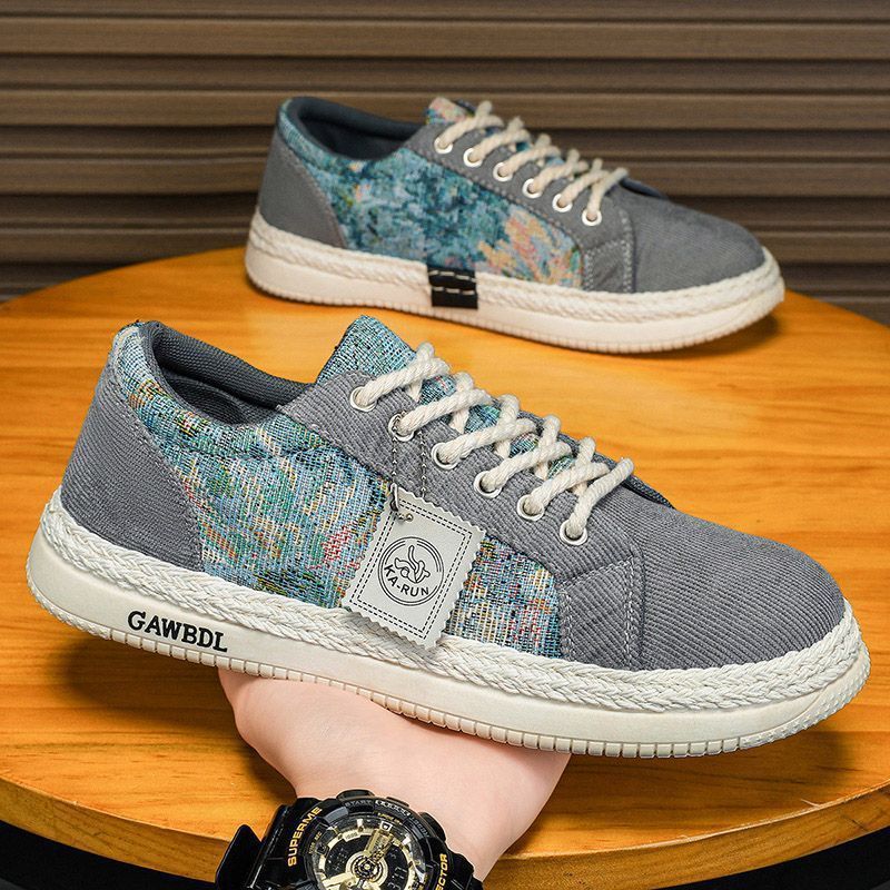Women's stylish sneakers with unique textile mix and comfortable sole Mune Fashion