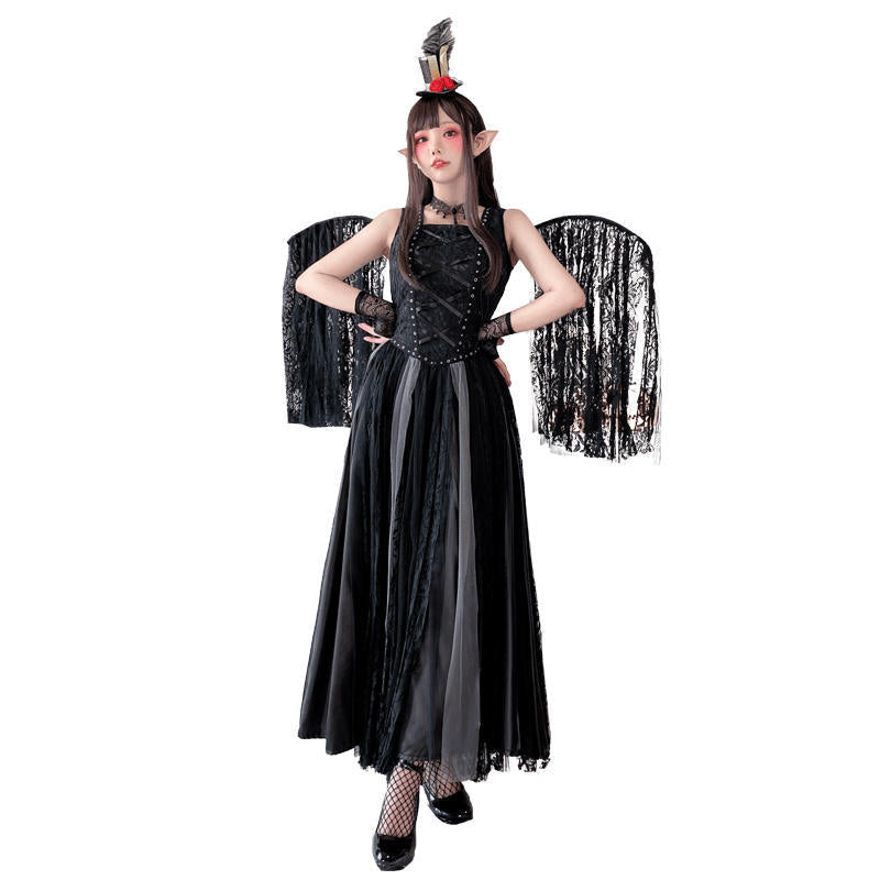 Women's Witch Costume with Tulle Skirt and Elegant Lace Accents Mune Fashion