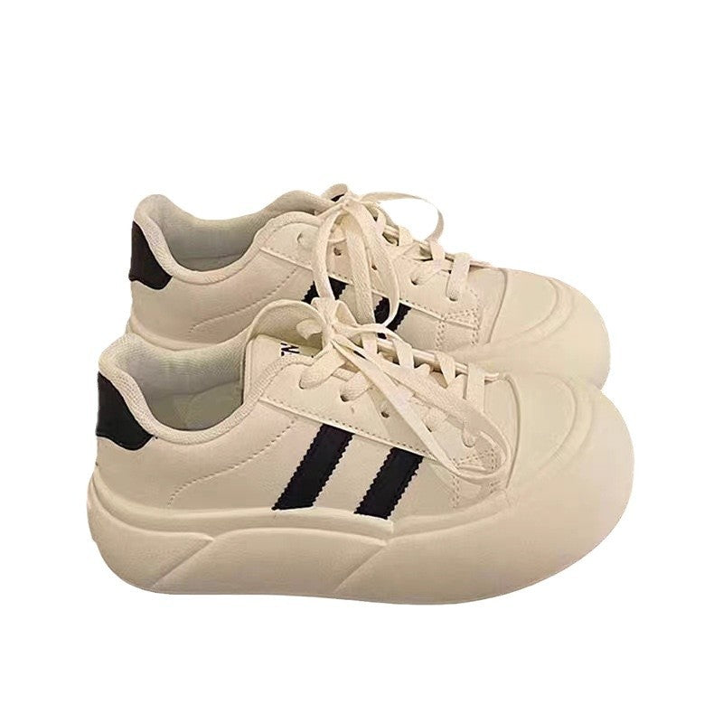 Women’s Sporty Sneakers with Padded Lining and Non-Slip Sole Mune Fashion