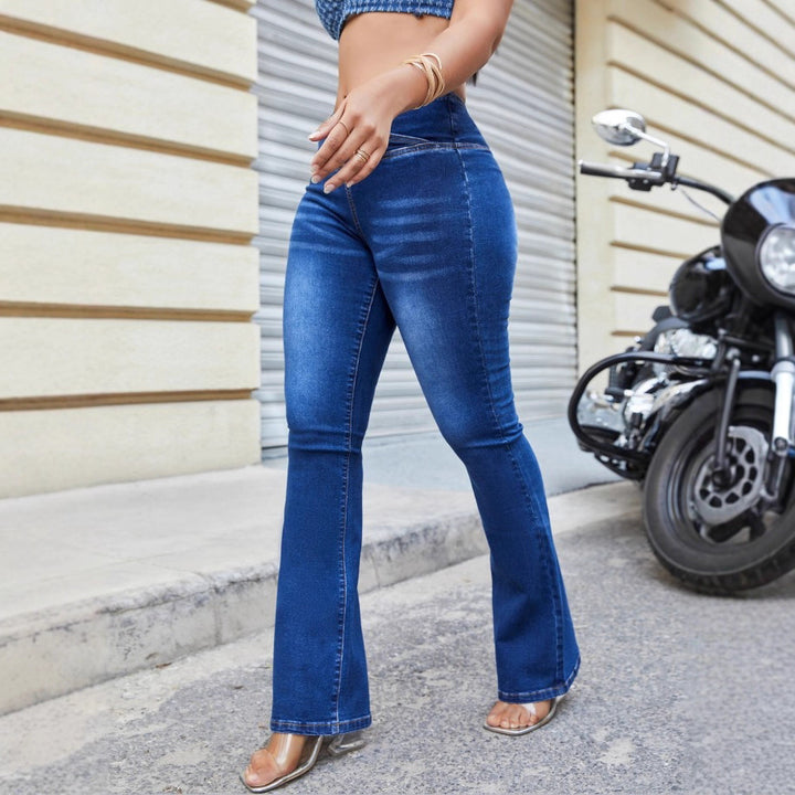 Women High-Waist Flared Jeans with Crossed Waistband and Sculpting Effect Mune Fashion