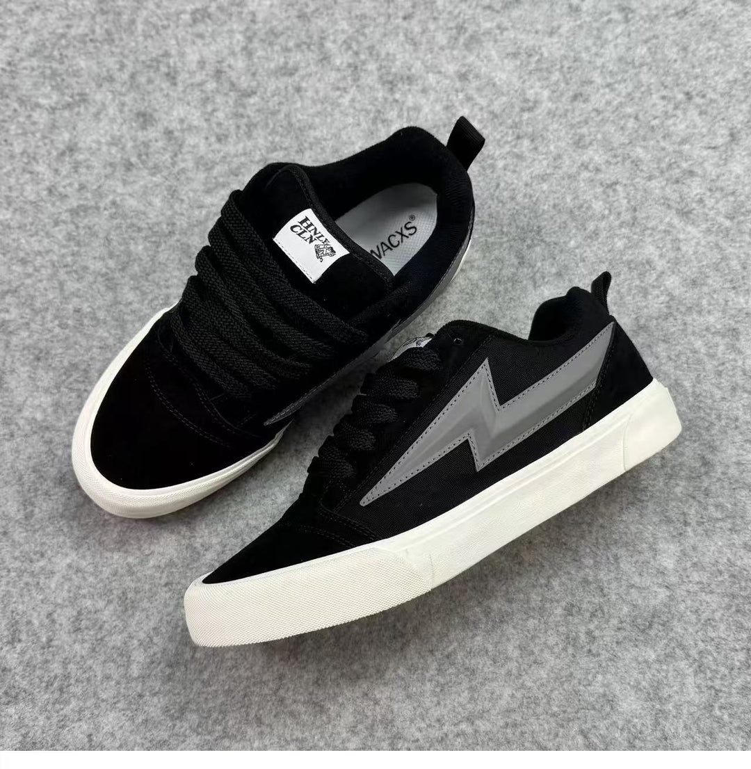 Women's sporty sneakers with futuristic accents and durable outsole Mune Fashion