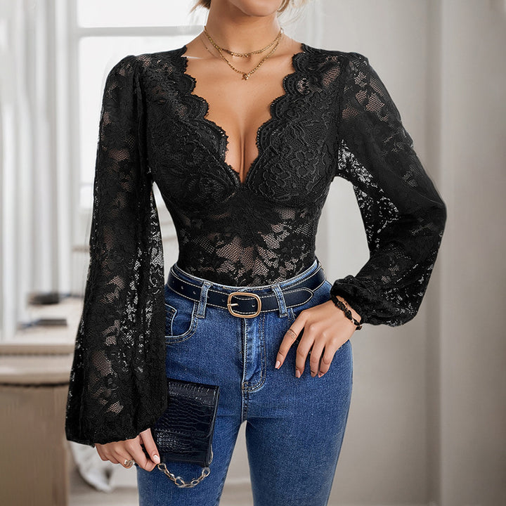 Ladies Elegant-tailored Lace Bodysuit in Corset Style with Deep Heart Neckline Mune Fashion