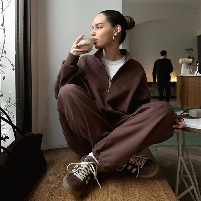 Women Two-Piece Sweatset with Stand-Up Collar Half-Zip and Relaxed Oversized Cut Mune Fashion