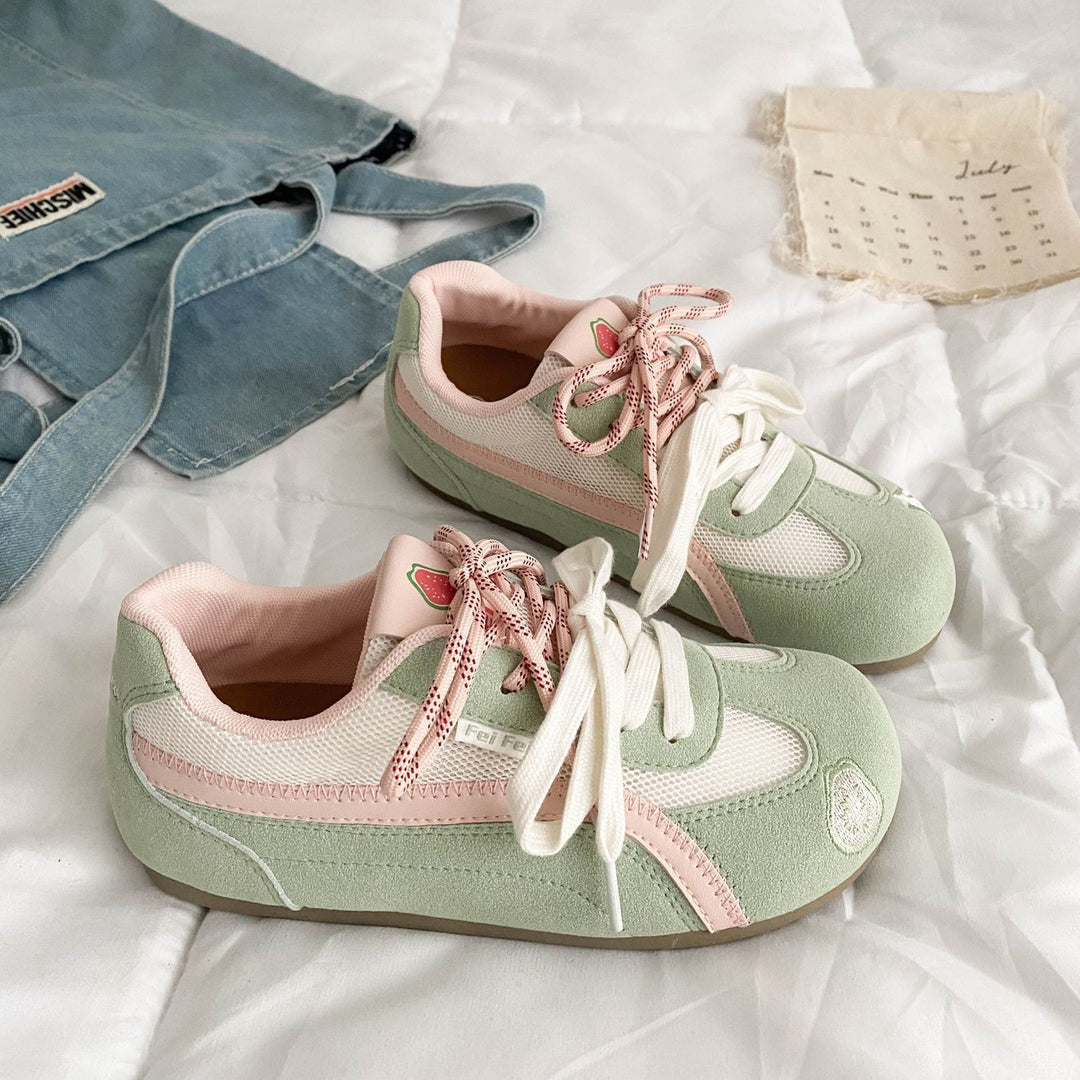 Women's retro sporty sneakers with suede and mesh mix as well as padded comfort sole Mune Fashion