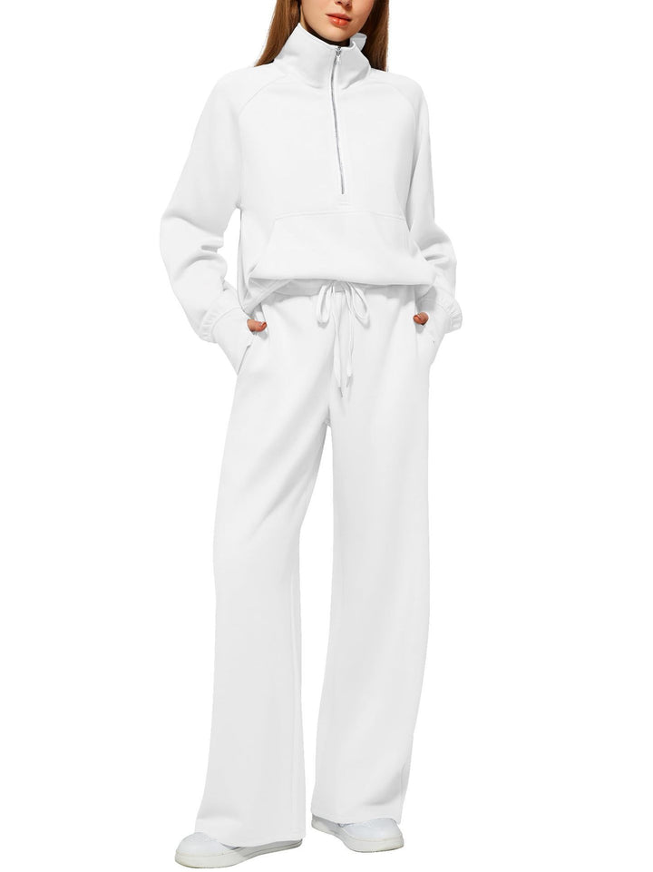 Women half-zip lounge set with high stand-up collar, kangaroo pocket and wide high-waist joggers Mune Fashion