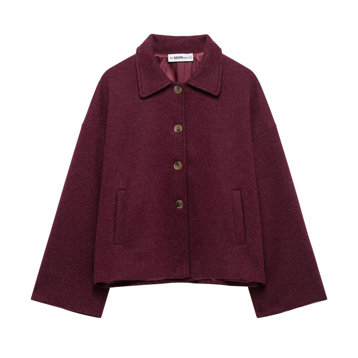 Women's short coat made of wool blend with oversized silhouette and concealed button placket Mune Fashion