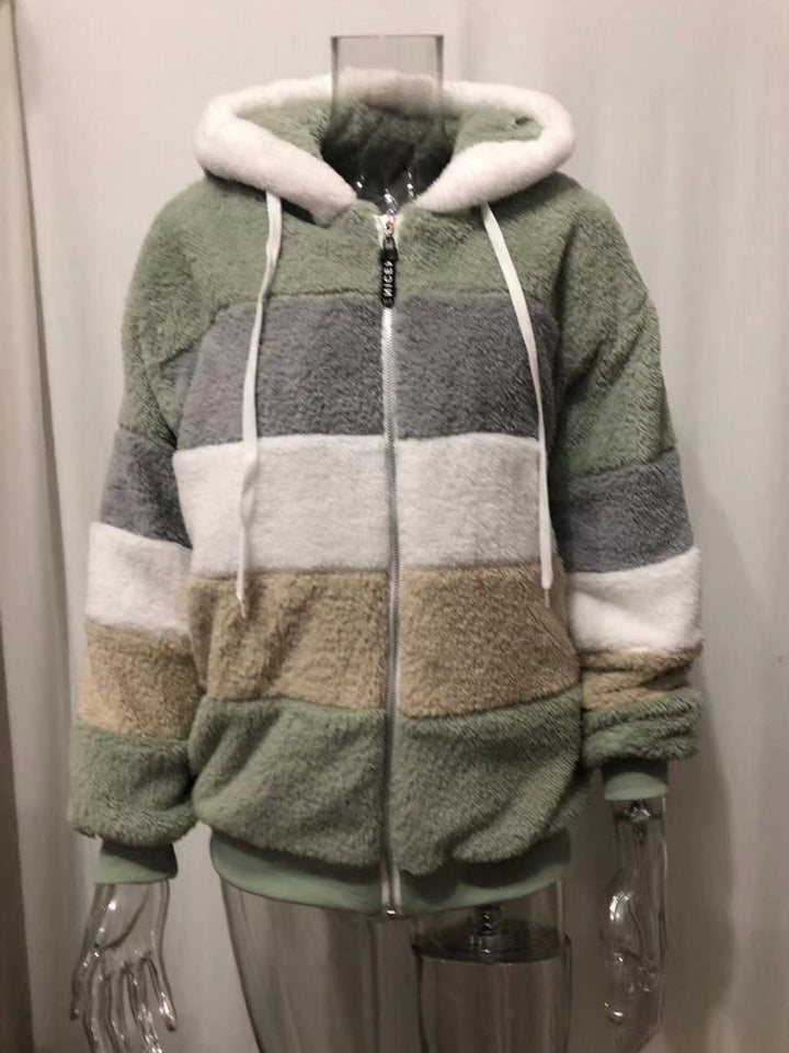 Women's oversized faux fur patchwork hooded jacket with ribbed cuffs and two-way zip Mune Fashion