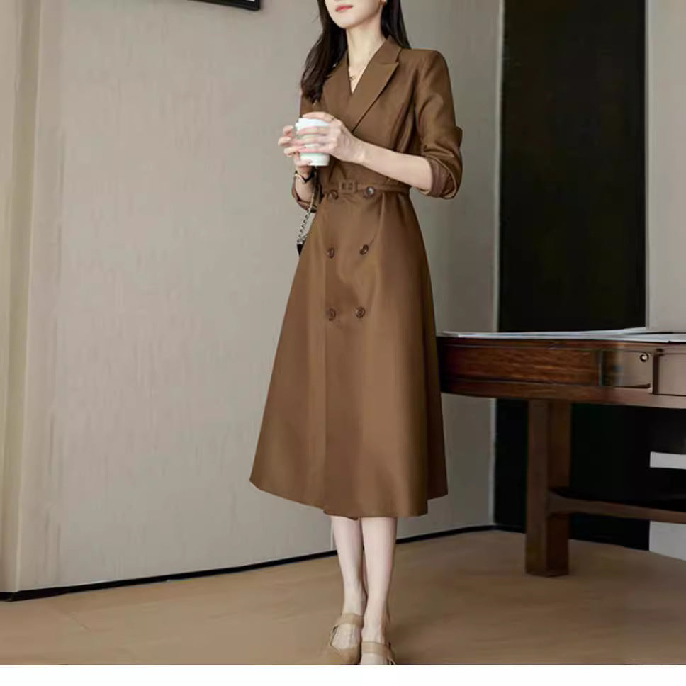 Women's Elegant Trench Coat with Double Button Placket and Waist Belt Mune Fashion