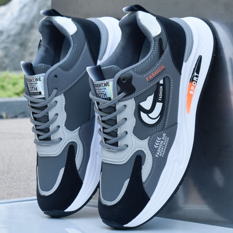 Women's sporty running sneakers with padded insole and breathable construction Mune Fashion