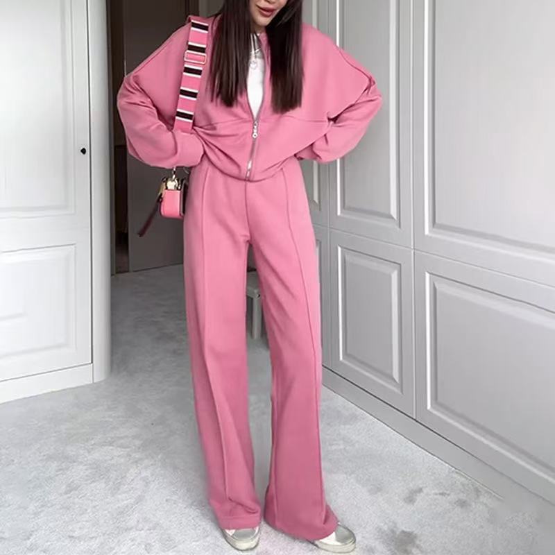 Women’s cropped bomber jacket with zipper and loose high-waist joggers set Mune Fashion