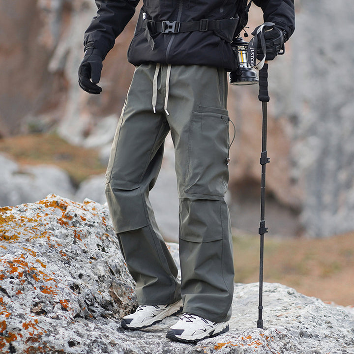 Men's outdoor cargo pants with reinforced knees, water-repellent and breathable Mune Fashion