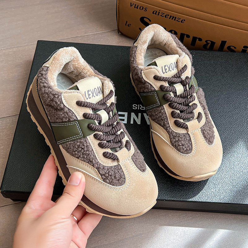 Women's Comfortable Sneakers with Softly Padded Interior and Breathable Structure Mune Fashion