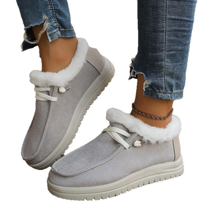 Women's Insulated Slip-On Mules with Teddy Lining and Textured Platform Sole Mune Fashion
