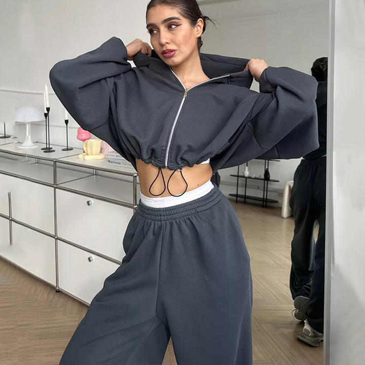 Women nan cropped zipper hoodie with drawstring hem and wide sweatpants cut Mune Fashion