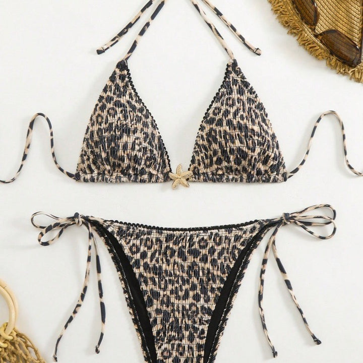 Women's triangle bikini with stylish leopard pattern and side ties Mune Fashion