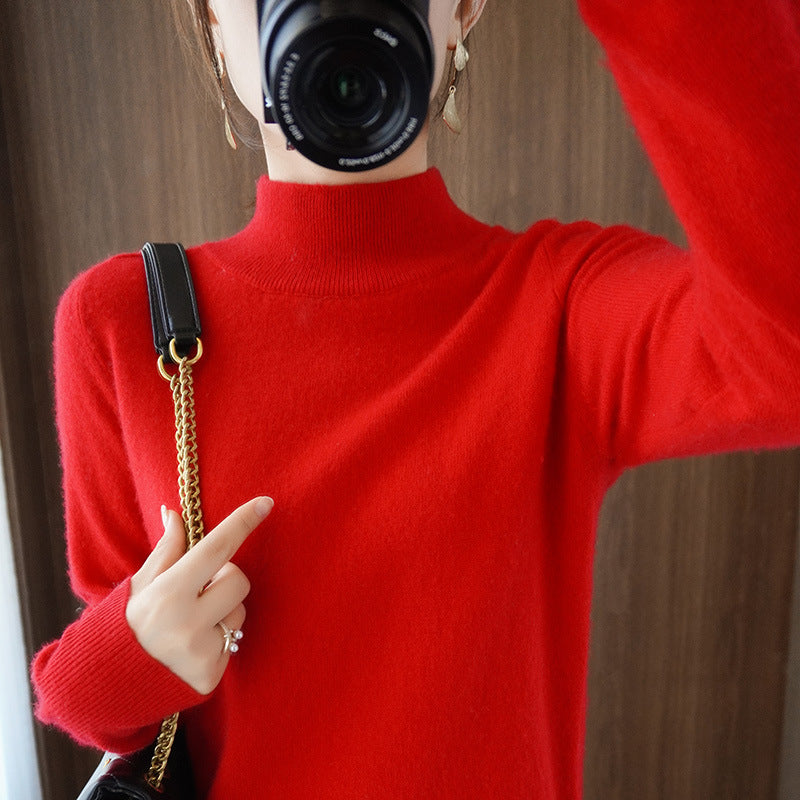 Women's Mockneck Pullover made of fluffy Angora blend with casual balloon sleeve silhouette Mune Fashion