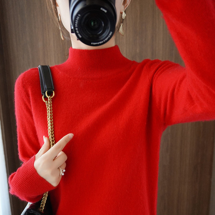 Women's Mockneck Pullover made of fluffy Angora blend with casual balloon sleeve silhouette Mune Fashion