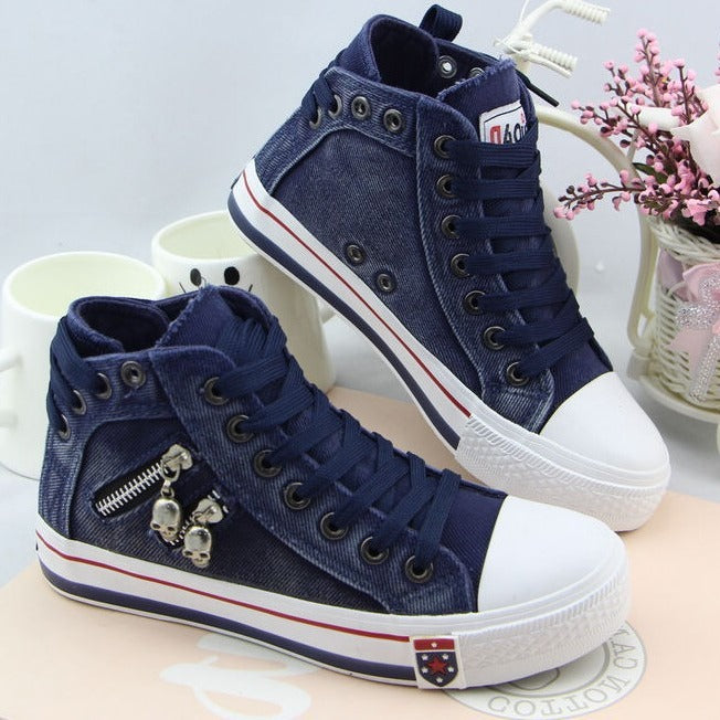 Women high sneakers in denim look with side zipper and decorative pendants Mune Fashion