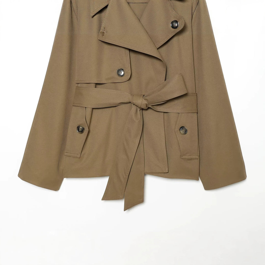 Women's short-cut trench coat with contrasting leather collar and waist belt Mune Fashion